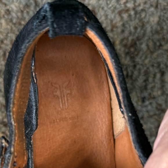 Frye Meghan Suede Ankle Booties Black Heel Women US 8B - Picture 12 of 13